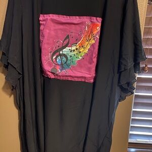 Hand designed women’s blouse size 4X